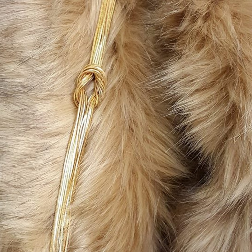 Gold Knot Necklace